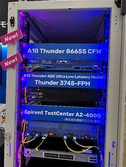 準グランプリを受賞した「A10 Thunder 8665S CFW」とファイナリストにノミネートされた<br>A10 Thunder ADC Ultra Low Latencyモデル