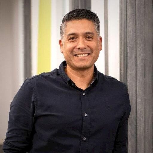 Marco Escobar headshot